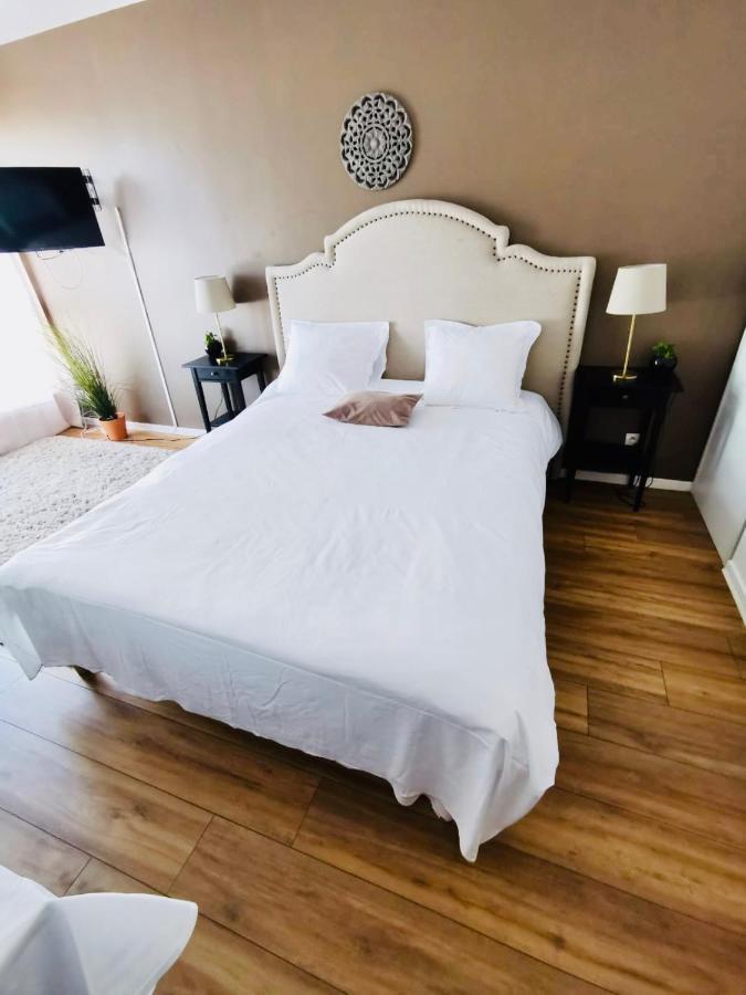 Smart Rent Aparts Les Studiantes Lille Luaran gambar
