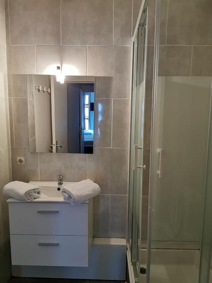 Smart Rent Aparts Les Studiantes Lille Luaran gambar